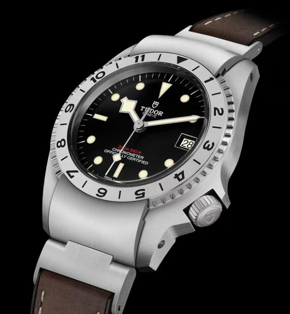 Tudor BLACK BAY P01 M70150-0001 Replica Watch